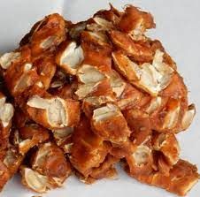 आंबट चिंच/Sour tamarind